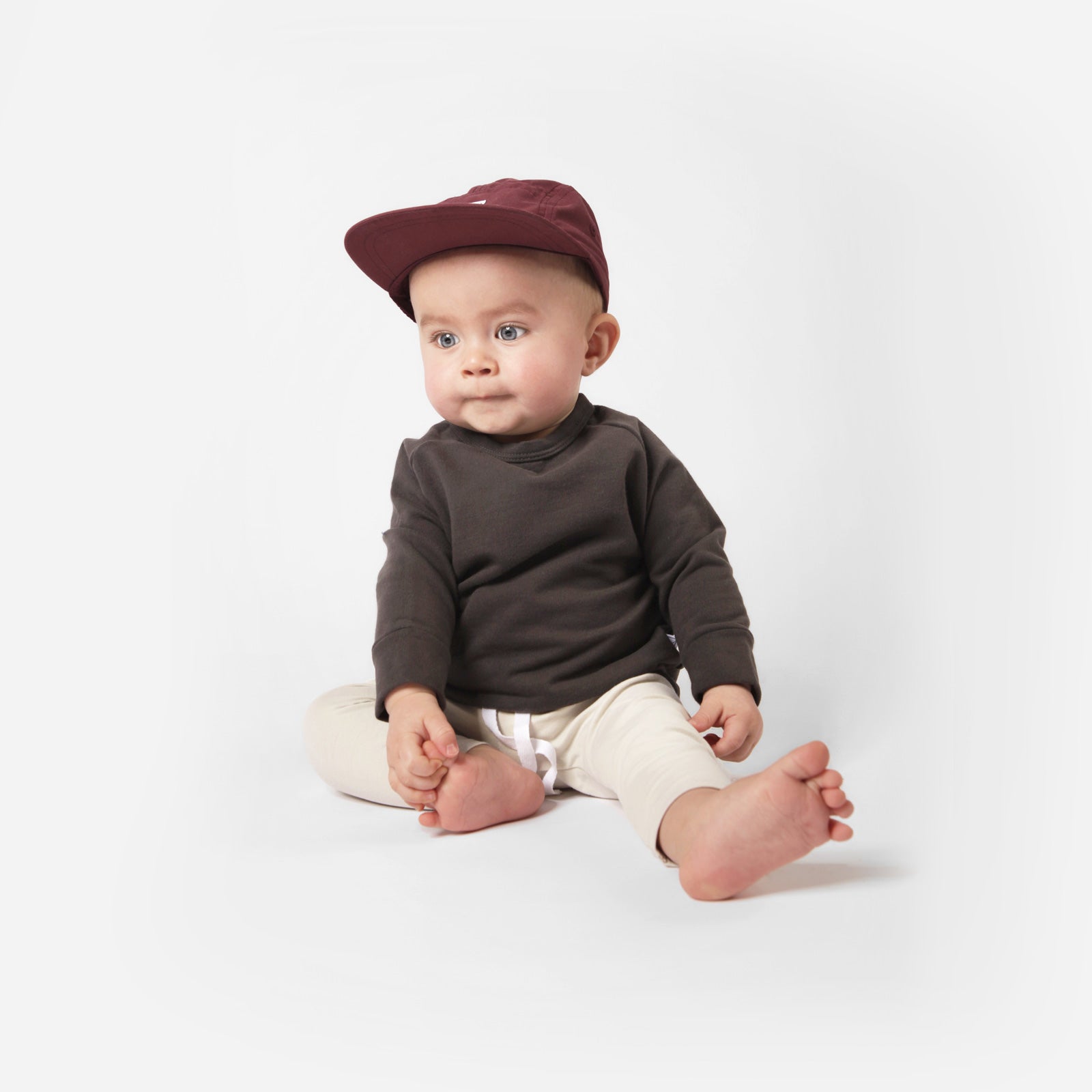 Schmeck Sweater (Muddy Black)